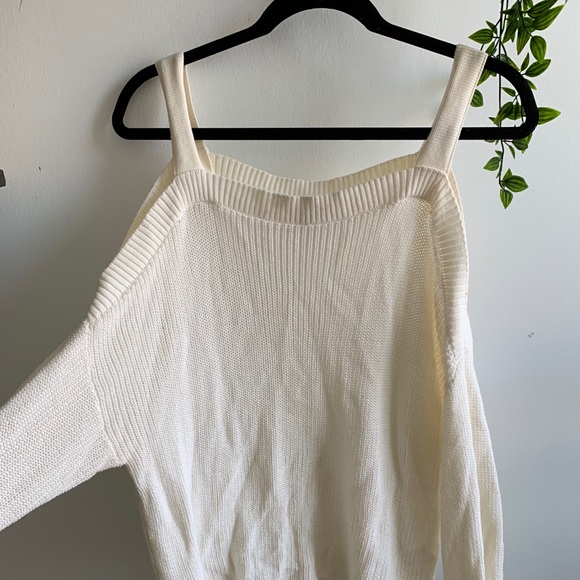 Express White Sweater - Picture 4 of 6